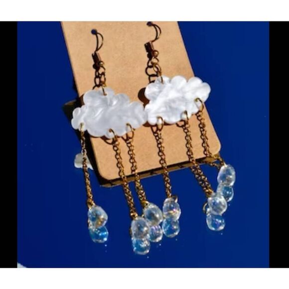 cloud and rain hologram iridescent earrings - Picture 5 of 6